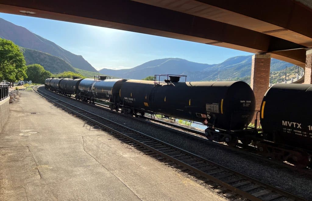 Federal circuit court overrules approval of Uinta Basin Railway - Vimarsana News